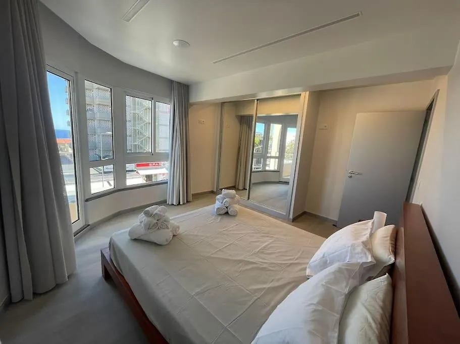 Luxurious T2 Varandas Apartment XIII Funchal   Funchal (Madeira)