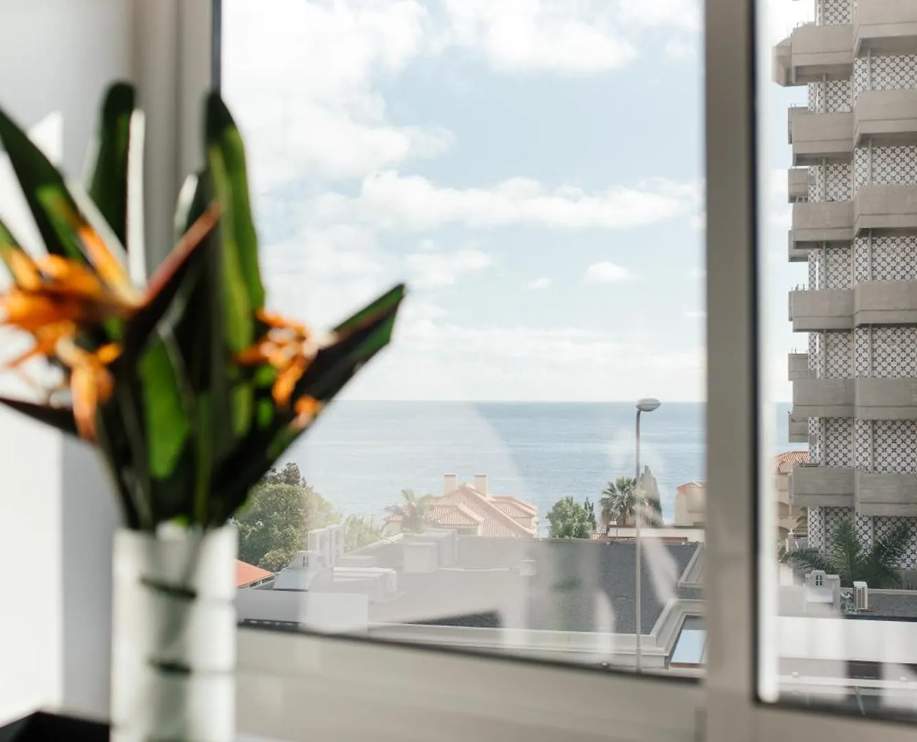 Luxurious T2 Varandas Apartment XIII 푼샬